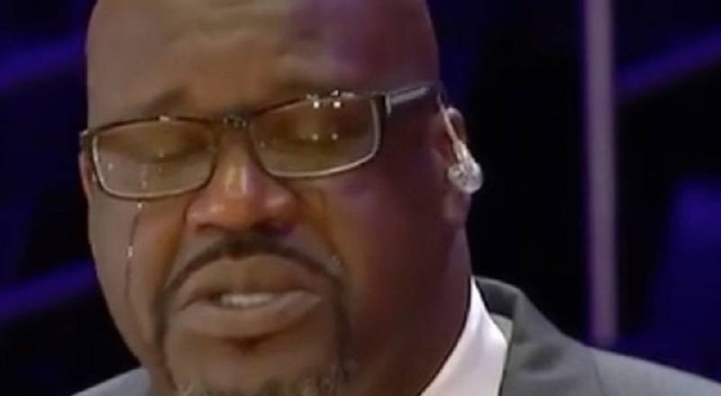 Shaq se derrumba en la NBA en "Inside The NBA" de TNT por Kobe Bryant, llorando, diciendo que no había hablado con él desde su último partido, donde anotó 60 puntos, y que