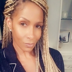 Real Housewives of Atlanta star Sheree Whitfield living room selfie. Image taken from her Instagram account, posted to Hip-HopVibe.com on May 4, 2020.