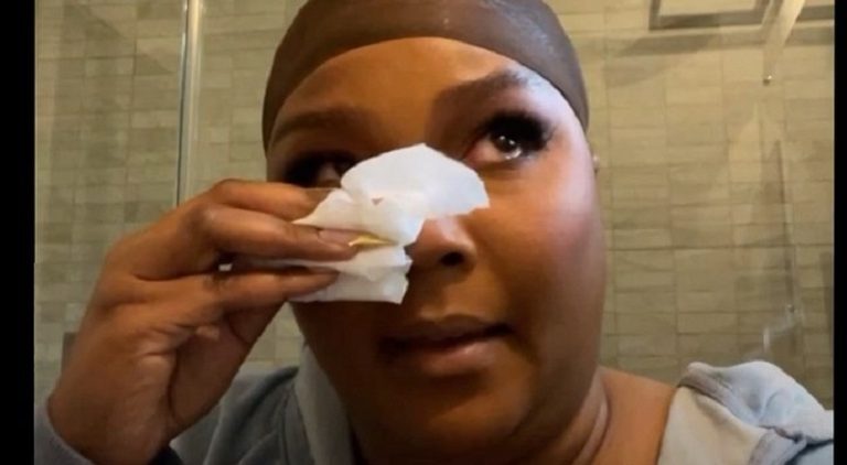 Lizzo cries on IG Live after Rumors release, accusing people of bullying her over her weight, and of racism