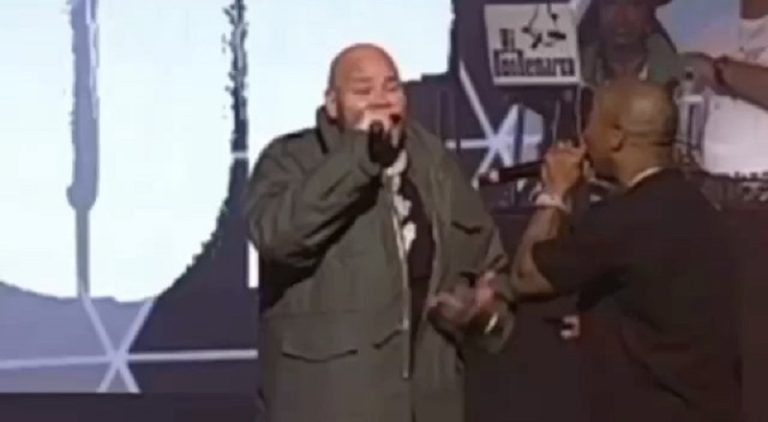 Fat Joe called Lil' Mo and Vita dusty bitches and told Ja Rule he had to go to the crack house to find them