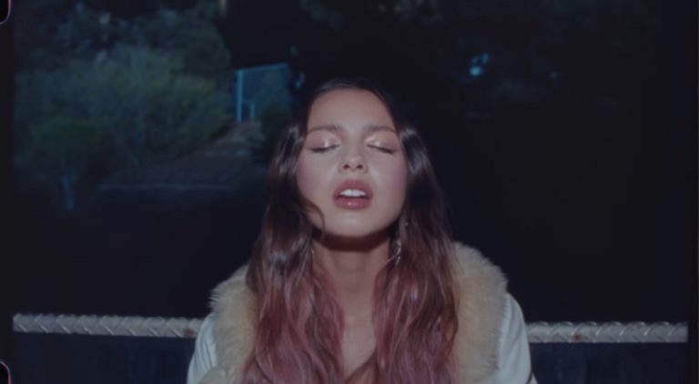Olivia Rodrigo traitor music video