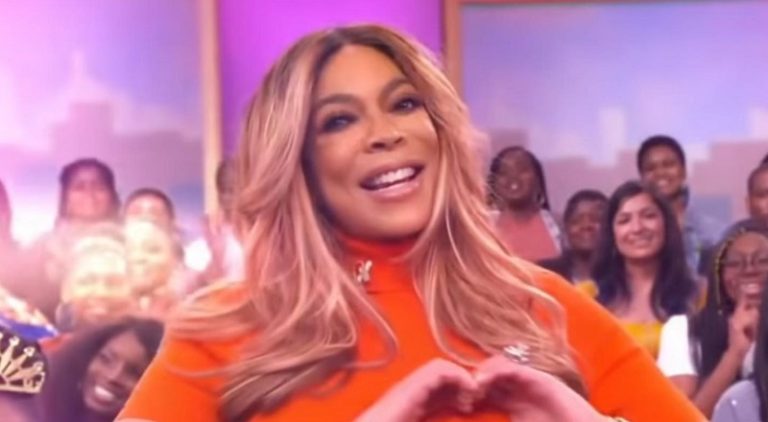 Wendy Williams is paying fans to sit in audience