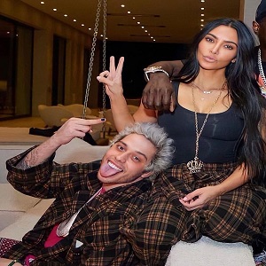 Kim Kardashian and Pete Davidson are officially dating