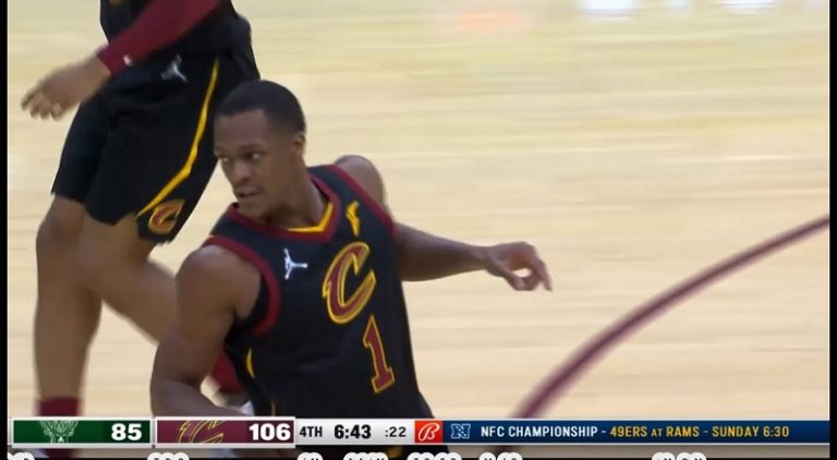 Rajon Rondo receives standing ovation as Cavs blow out Bucks