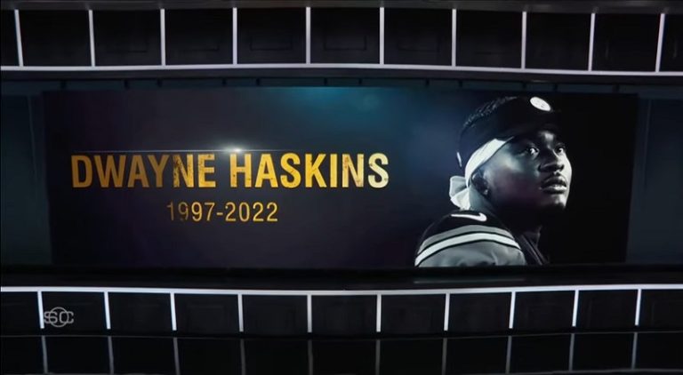 Dwayne Haskins of the Steelers dies after being hit by car in Miami