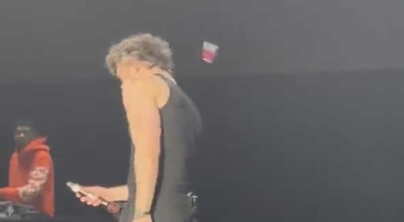 Fan throws shoe at Jack Harlow during concert 