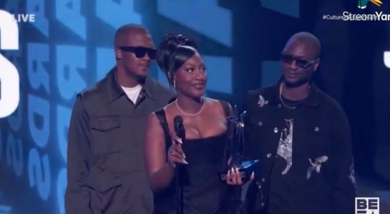 Tems was too nervous to give speech at BET Awards