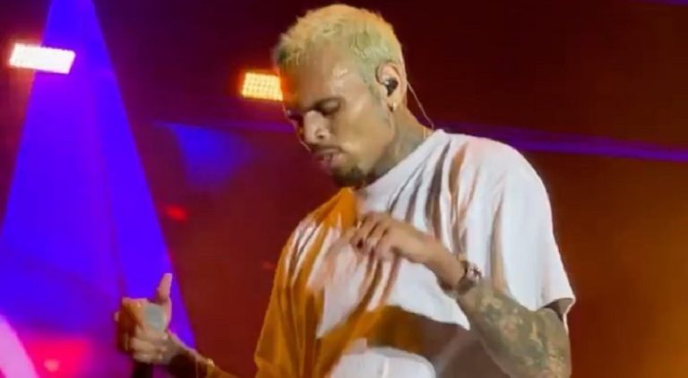 Chris Brown says people only support negative stories about him