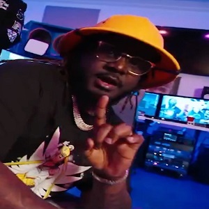 T-Pain accuses Chris Brown of having Princess Complex
