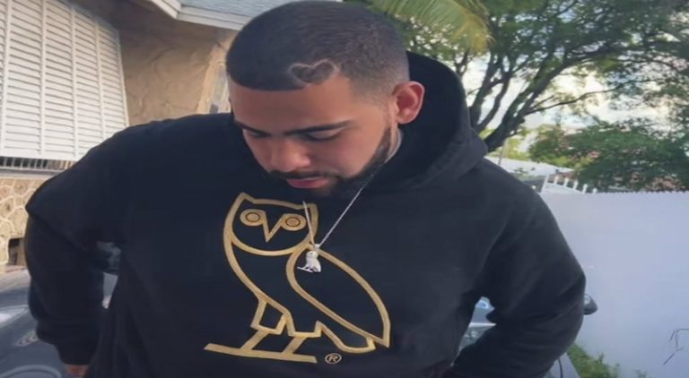 Drake lookalike gets banned from Instagram for impersonation 