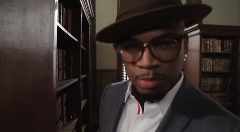 Woman claims to be pregnant by Ne-Yo after divorce talk