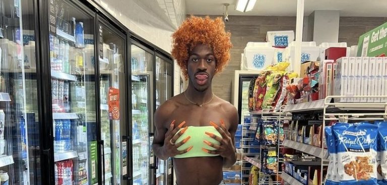 Lil Nas X shows off Ice Spice Halloween costume 
