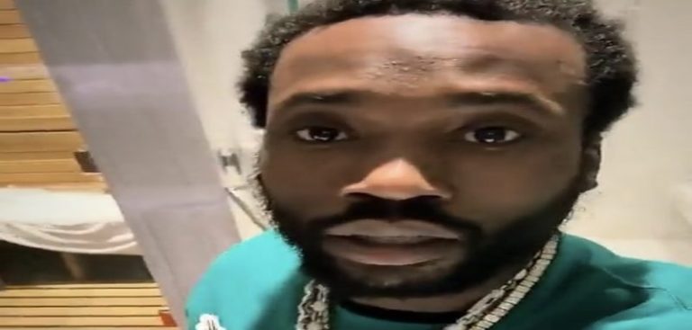 Meek Mill freestyles after Eagles clinch Super Bowl berth