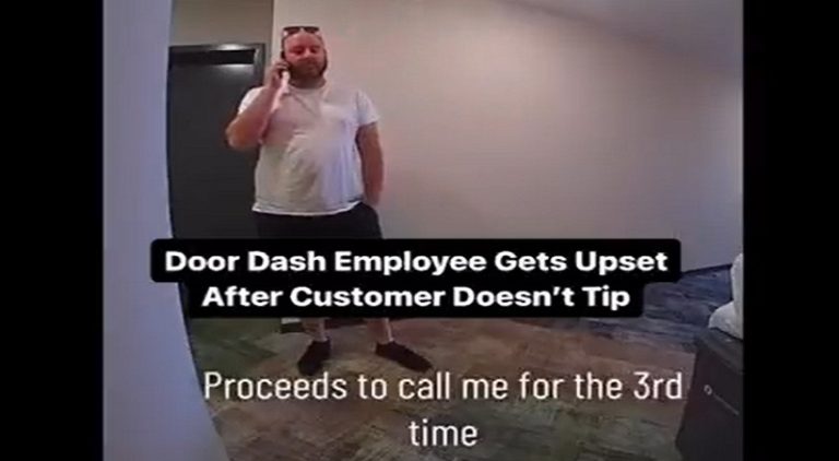 Door Dash employee upset because customer didn't tip