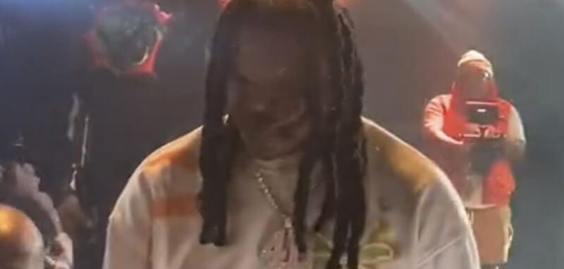 Young Nudy pauses concert after fan tried to touch his chain