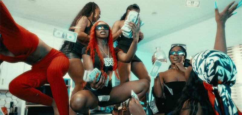 Sexyy Red releases "Looking For the H*es (Ain't My Fault)" video