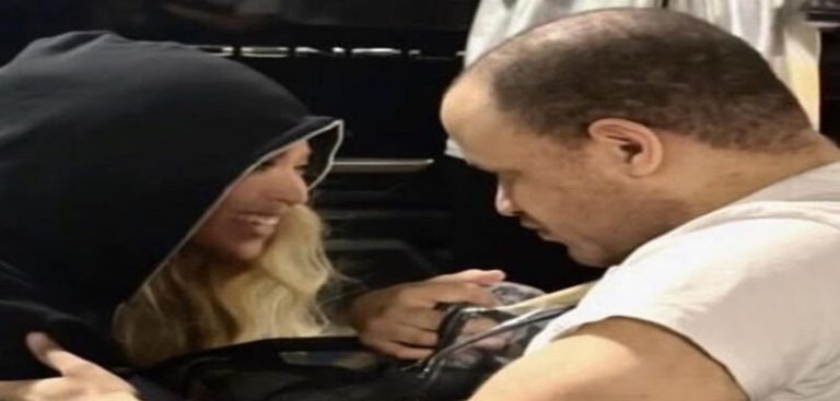Beyoncé helps disabled fan fly out to concert after missing flight