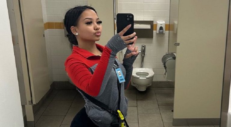 Female Amazon employee goes viral with bathroom selfie