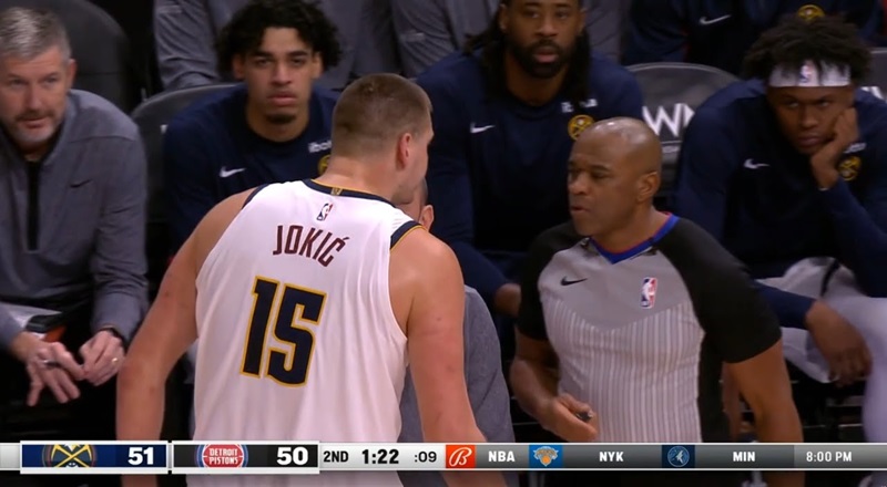 Nikola Jokic curses at ref and gets ejected during Pistons game
