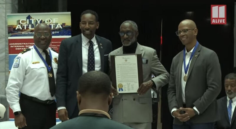 Snoop Dogg’s father honored in Atlanta with proclamation for military service [VIDEO]